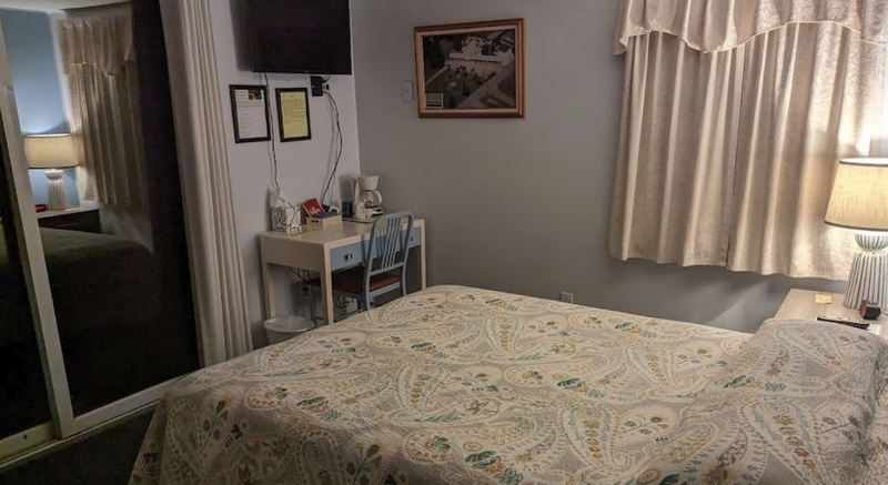 Sunset Acres Motel - Web Listing (newer photo)